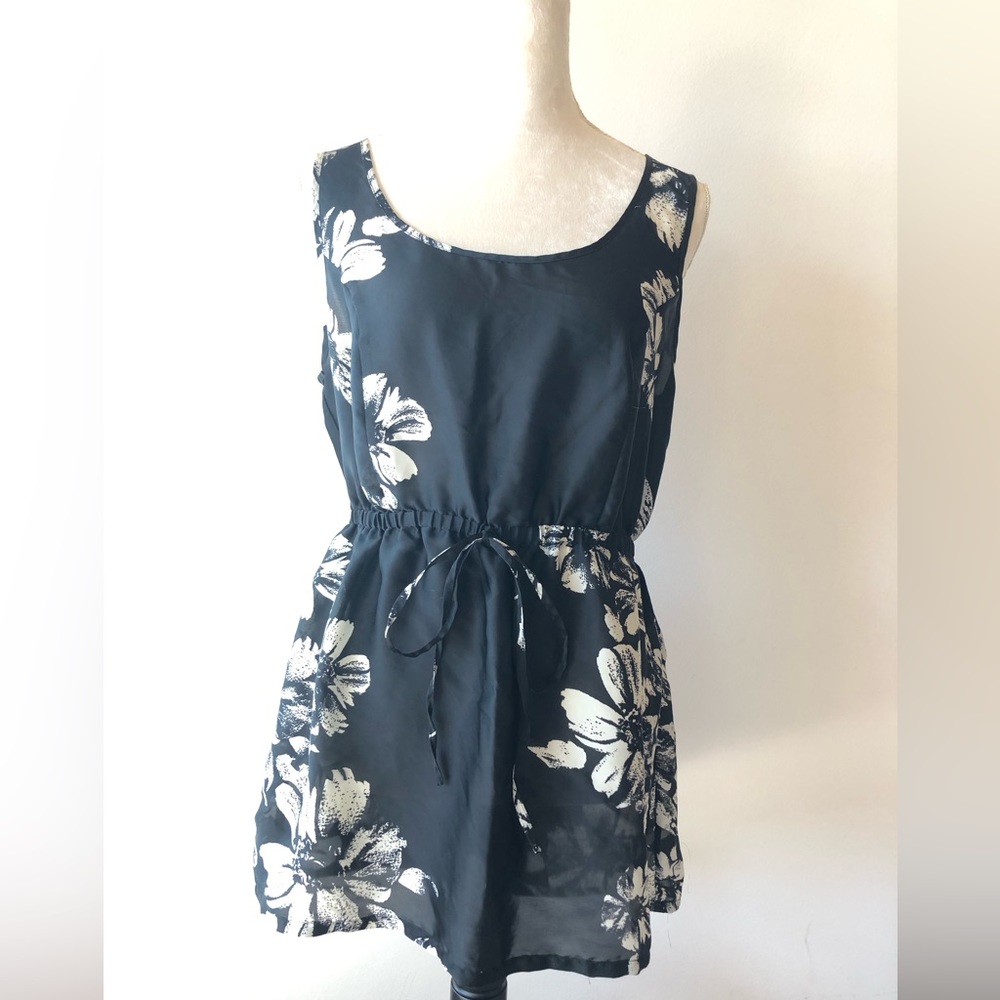 Allen B. By Ellen Schwartz dress, Size M